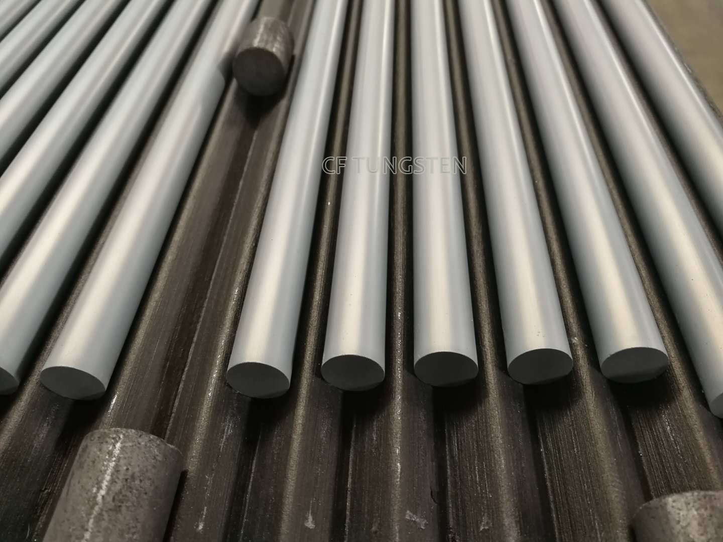 2 tungsten carbide rod blanks